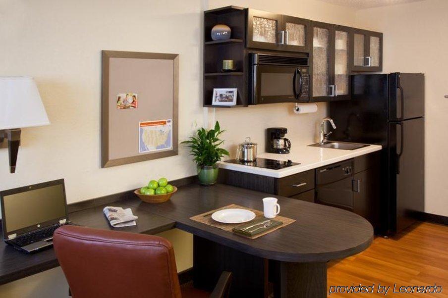 Sonesta Simply Suites Detroit Troy Rum bild