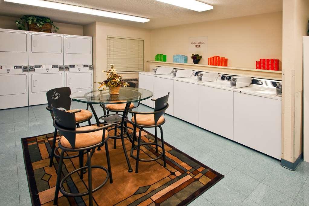 Sonesta Simply Suites Detroit Troy Exteriör bild